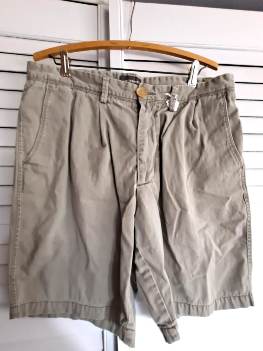 2 Pair Size 36 Men's Docker Shorts
